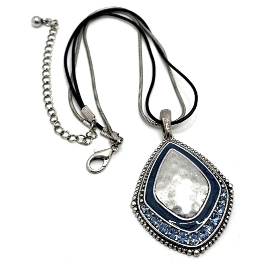 Premier Designs GOOD TO GO Pendant Necklace Blue Crystal Hammered Statement 18"
